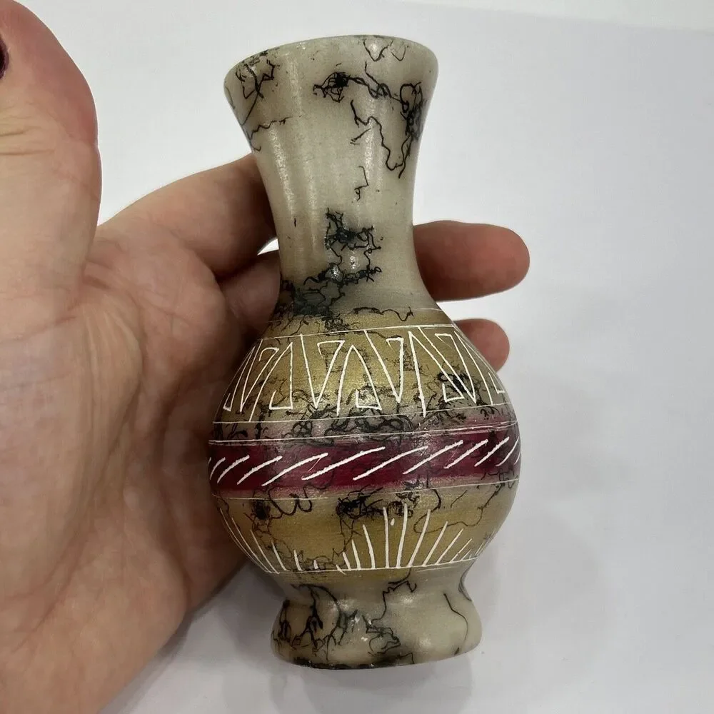 Native American Pottery Horse Hair Small Bud Vase Signed‎ M.G. Navajo 5